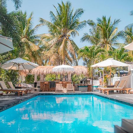 Color Cottage Gili Air Exterior photo