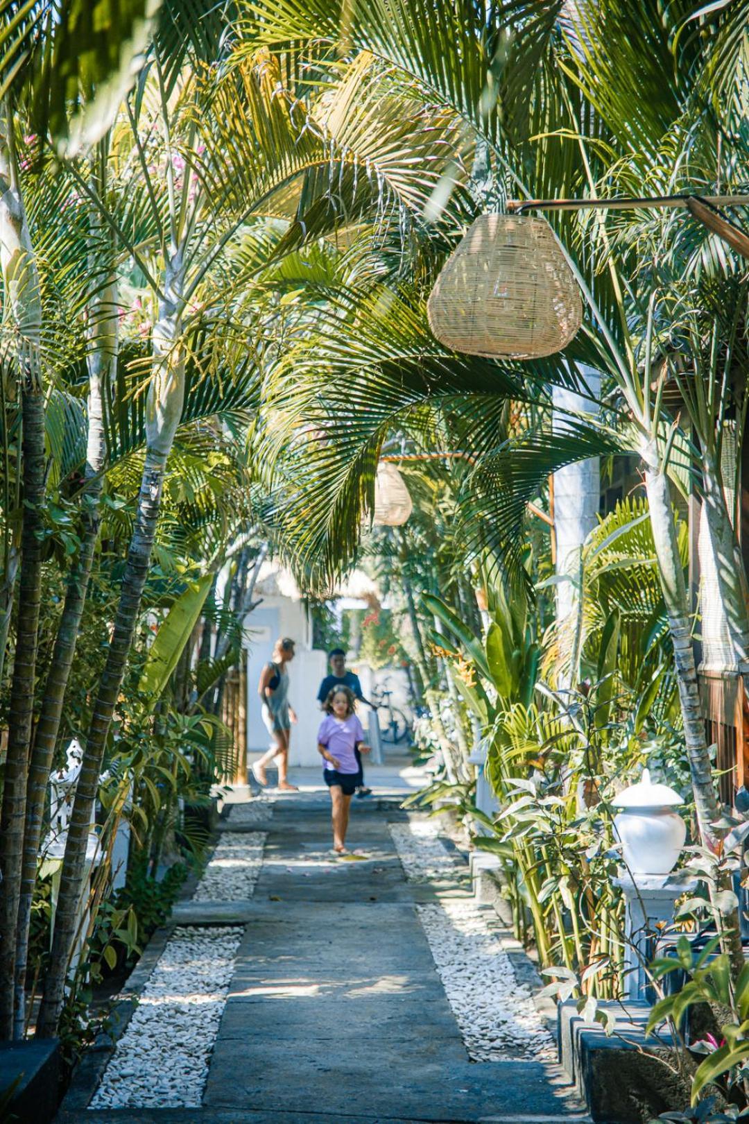 Color Cottage Gili Air Room photo