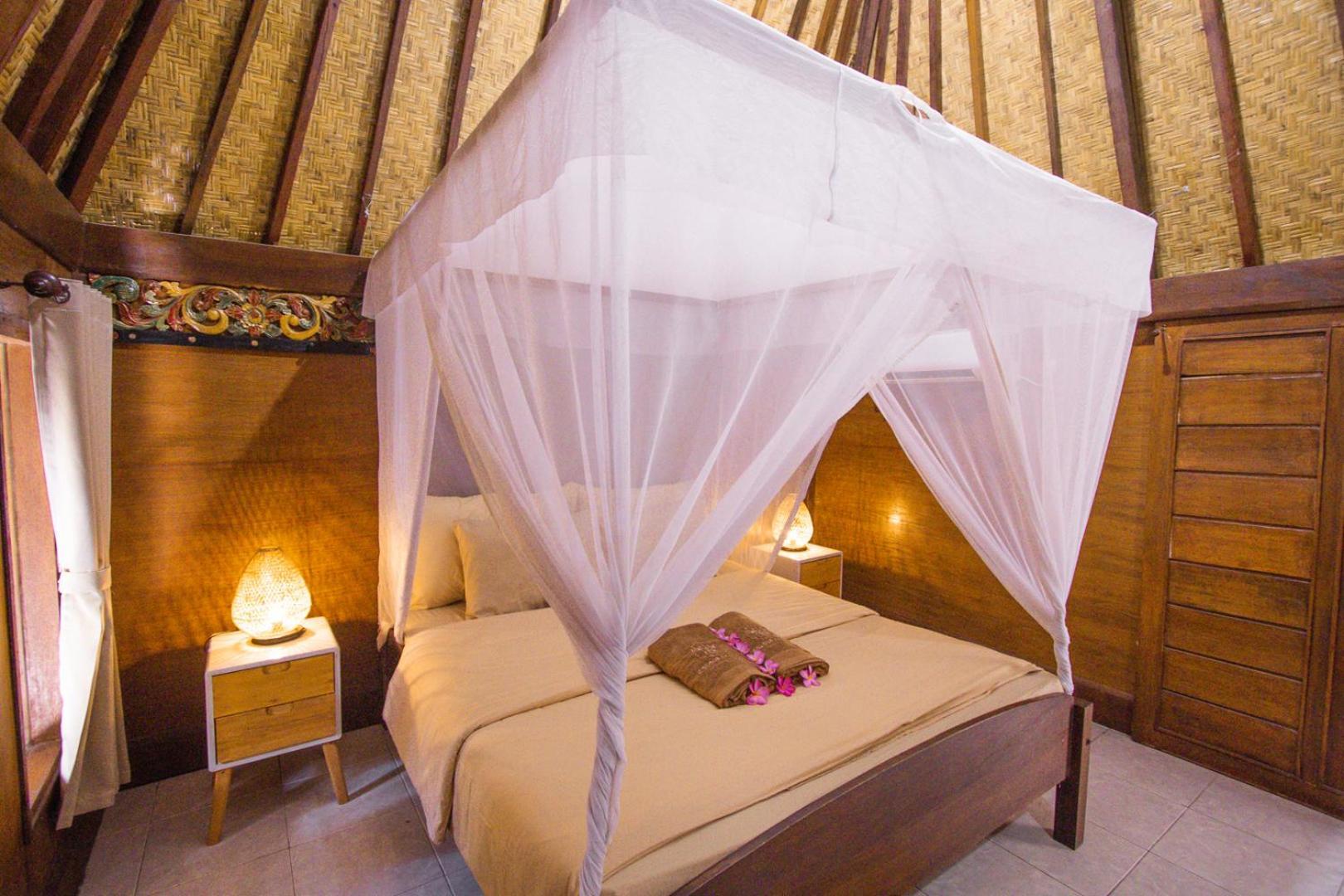 Color Cottage Gili Air Exterior photo